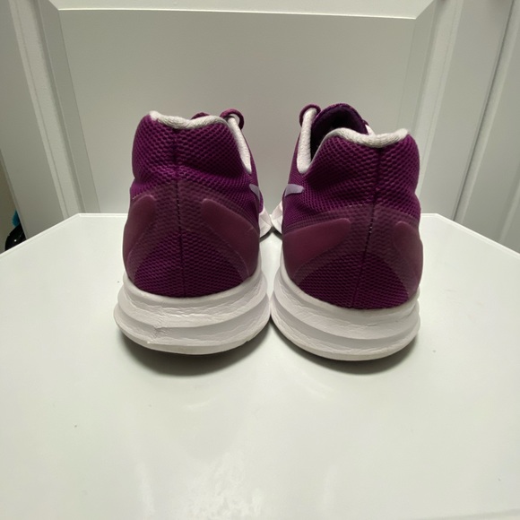 Nike Downshifter 7 GS (869972-500) Kid's Size 6Y - Picture 8 of 10